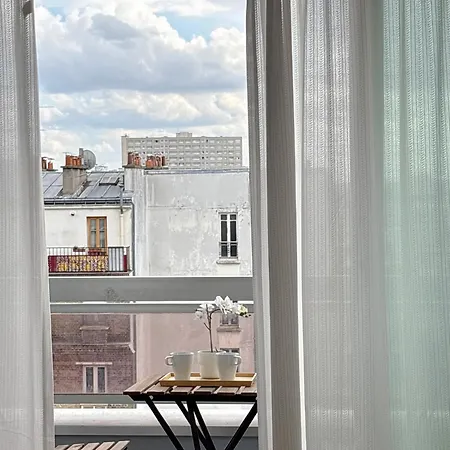 Apartment Dans Le 19eme De Avec Vue Sur Toute La